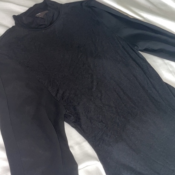 ✨ Free Press Bodysuit ✨ - Picture 8 of 9